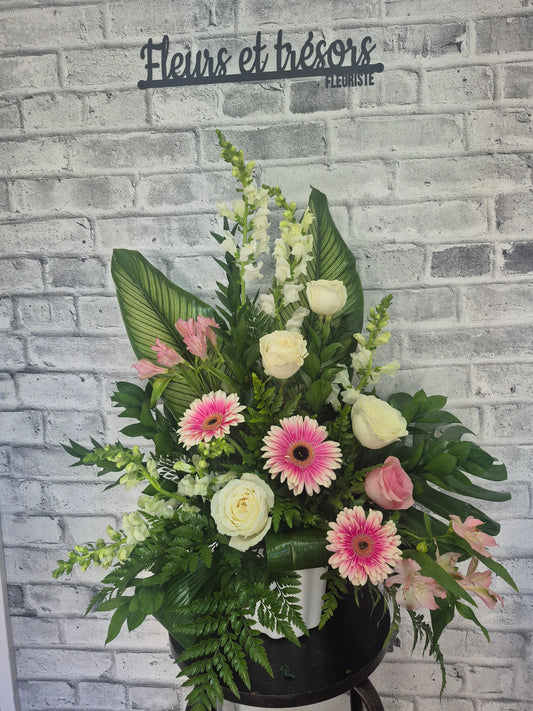 corbeille rose et blanche