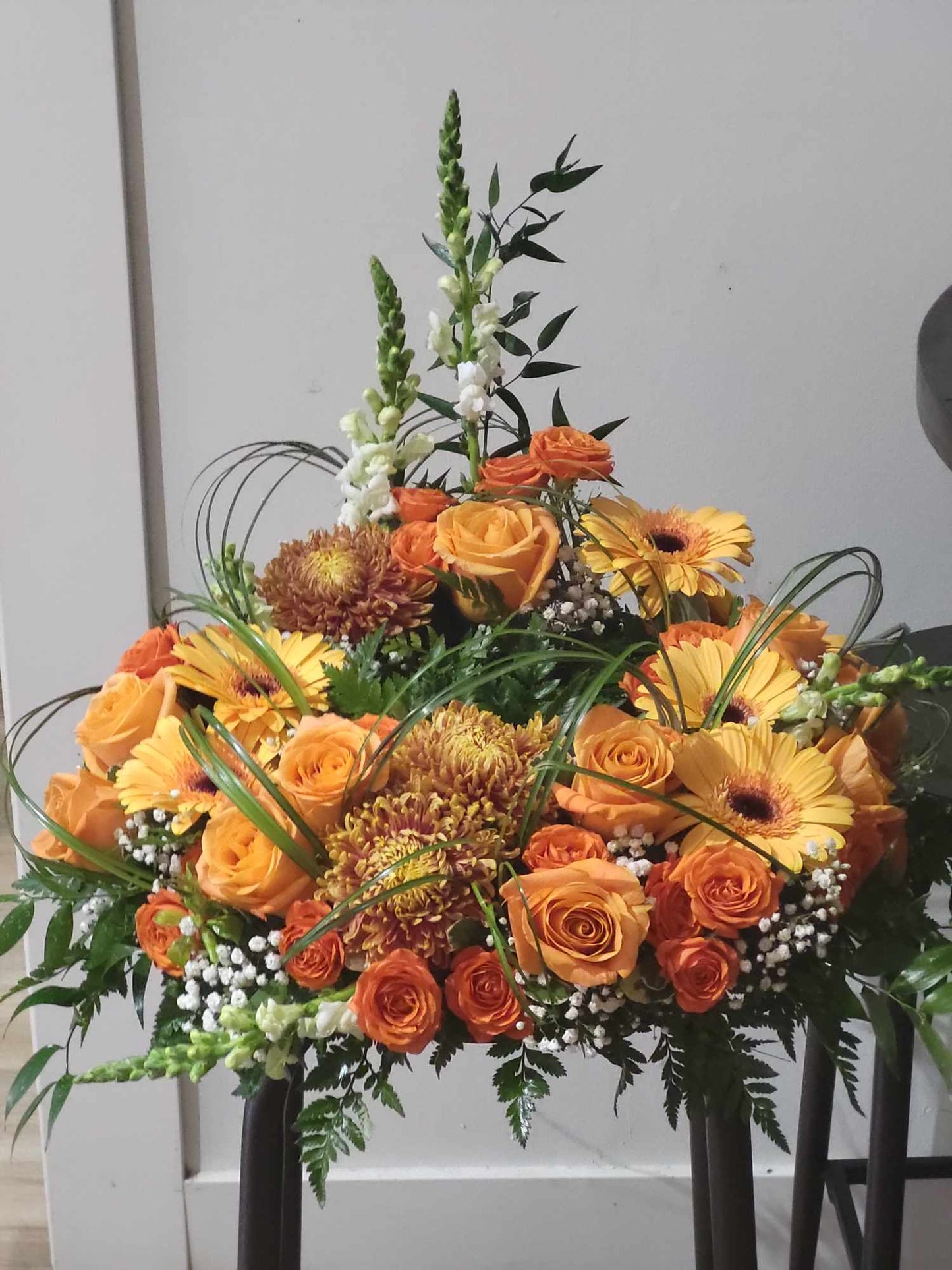 arrangement pour urne la ronde fleurie